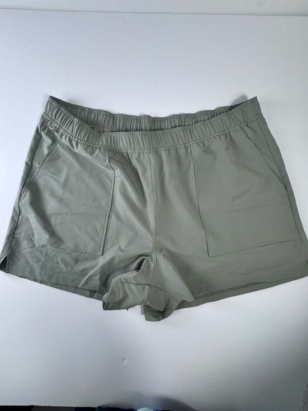Jockey Women's Stretch Woven Pull-On Short with Pockets, Sage Green